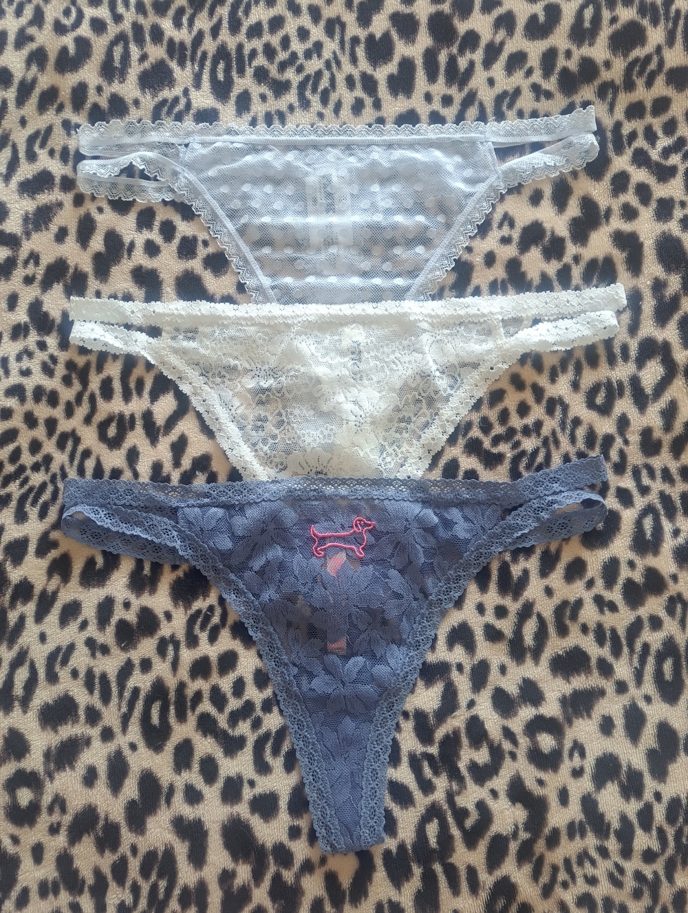PINK panties bundle (L) New